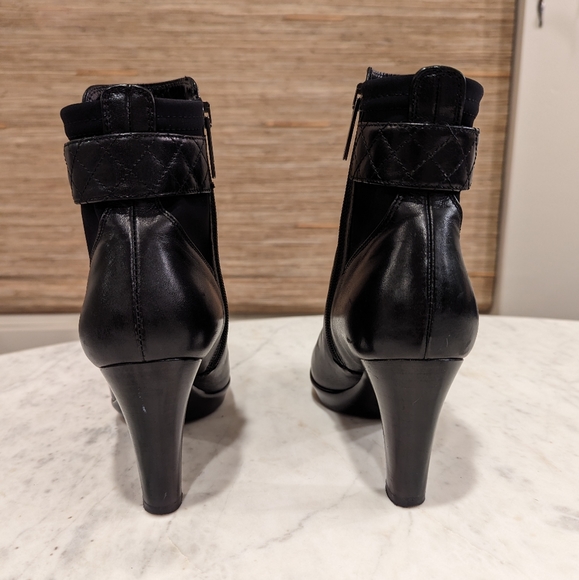 Aquatalia - Black Leather Ankle Boots, Size 6.5 - Picture 6 of 9